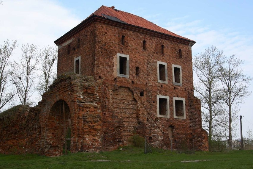 Zamek w Gołańczy.