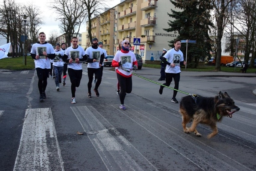 Trzysta osób wzięło udział w Biegu Tropem Wilczym w...