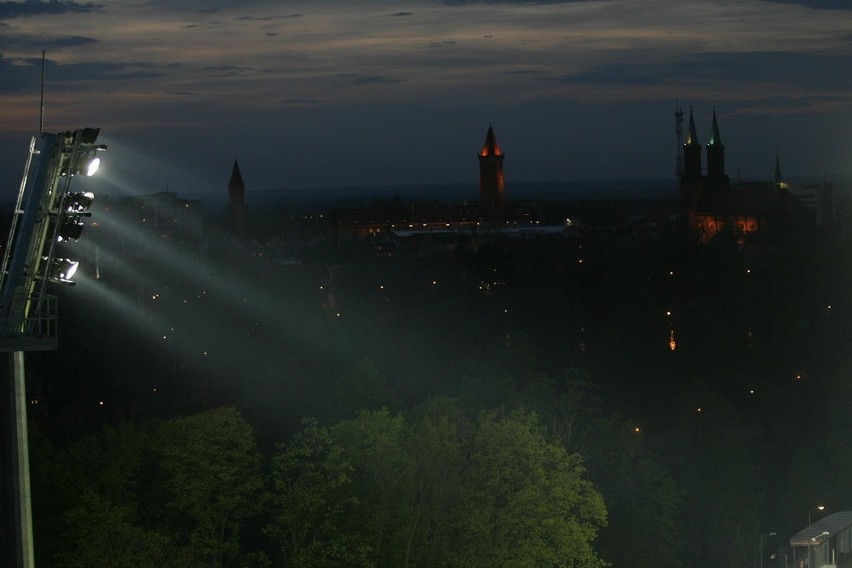 Legnica: Oświetlenie Stadionu Miejskiego (ZDJĘCIA)