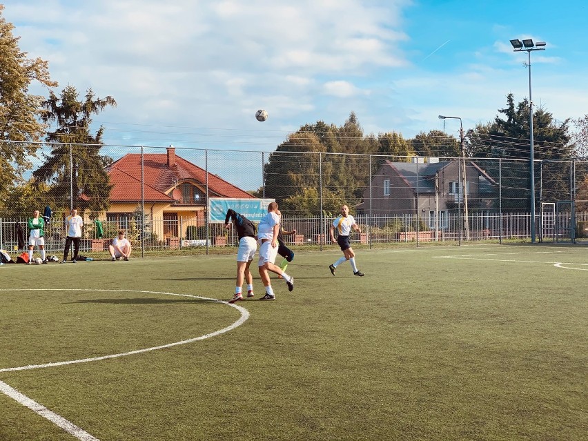 XIV kolejka Amatorskiej Ligi Piłki Nożnej Szóstek Piłkarskich w Radomsku