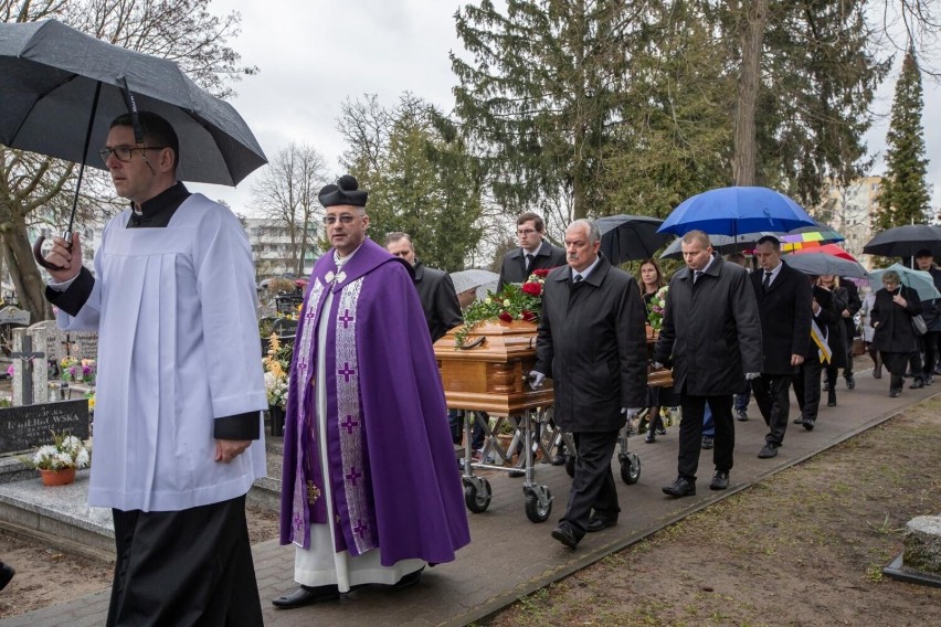 Roman Abramczyk został pochowany 15 kwietnia na cmentarzu...