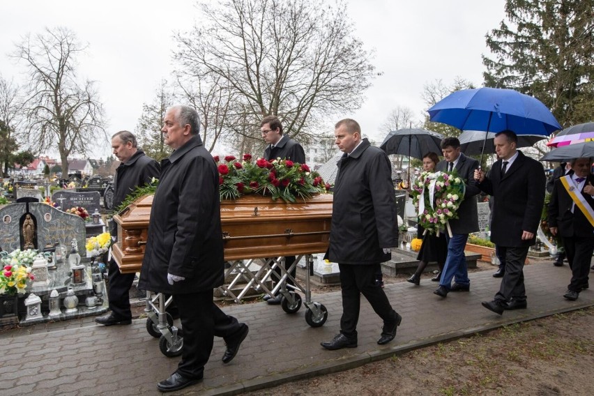 Roman Abramczyk został pochowany 15 kwietnia na cmentarzu...