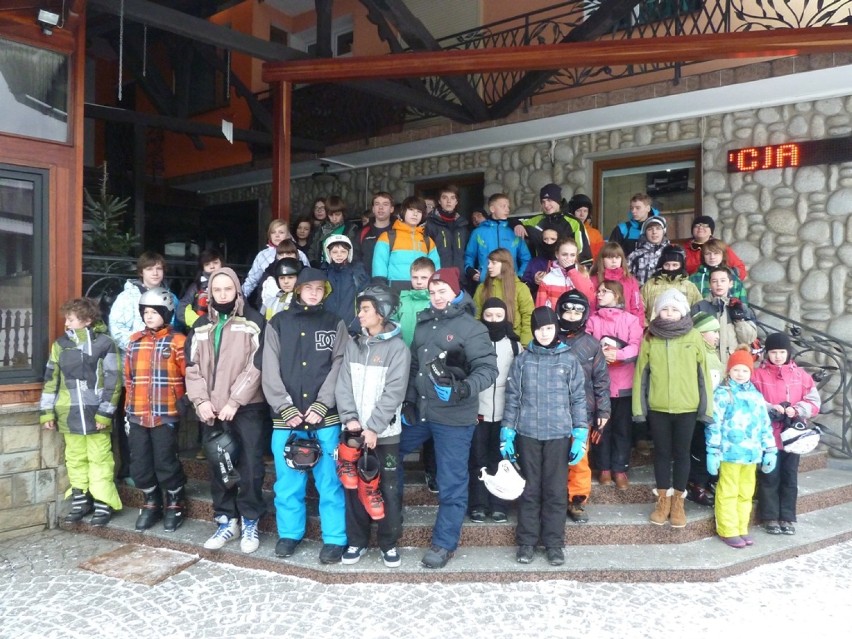 Relacja i zdjęcia z zimowiska narciarskiego w Poroninie, w którym uczestniczyli nasi uczniowie
