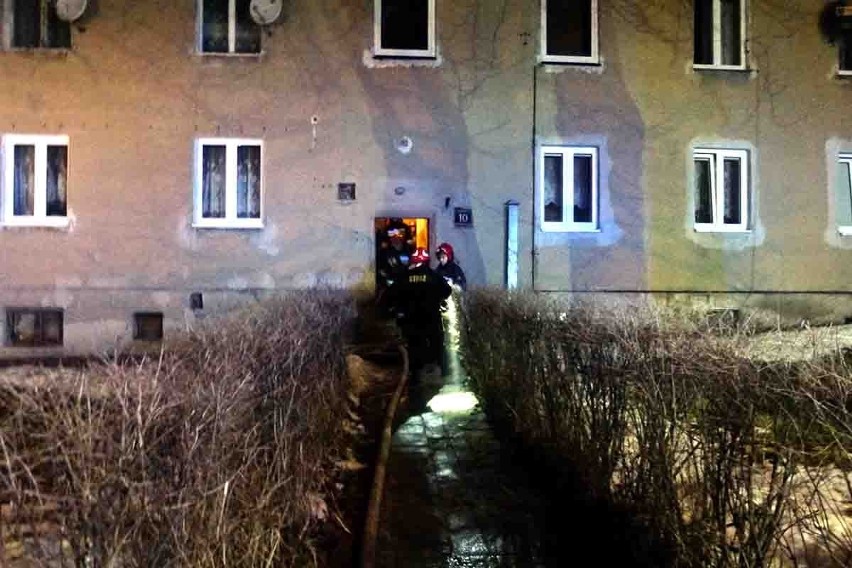 Pożar na Widzewie w Łodzi. Dwie osoby zginęły