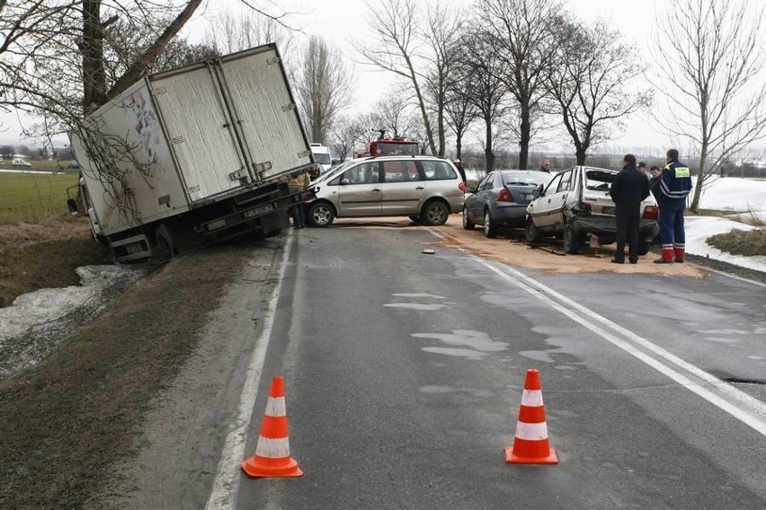 Wypadek na trasie Wałbrzych - Świdnica