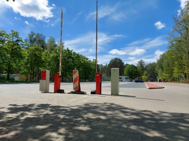 Parkingi na terenie ośrodka wypoczynkowego w Mierzynie od połowy tygodnia będą już płatne (21.05.2021).