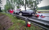 Śmiertelny wypadek na krajowej "11" w Krępsku. Kierowca bmw jechał za szybko