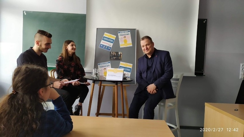 Uczniowie I LO w Radomsku podsumowali projekt "Teraz My" [FILM]
