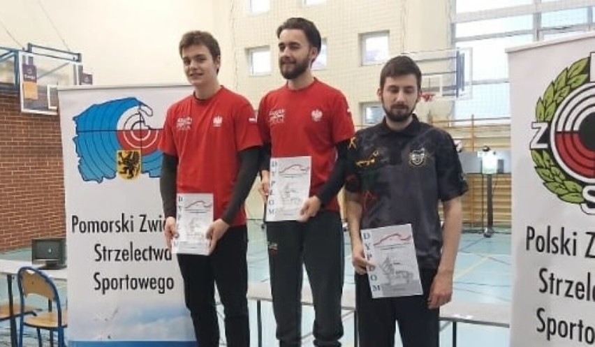 Wiktor Blada z „10-ki” Radomsko z 3 złotymi medalami i brązem w Mistrzostwach Wybrzeża. ZDJĘCIA