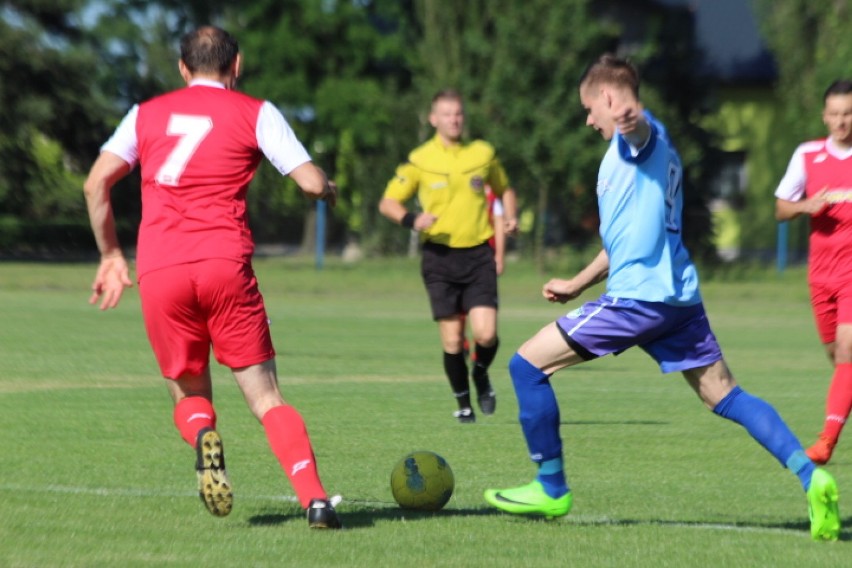 Zjednoczeni Piotrków Kujawski - Sparta Janowiec Wielkopolski 2:1  w 29. kolejce 5. ligi [zdjęcia]