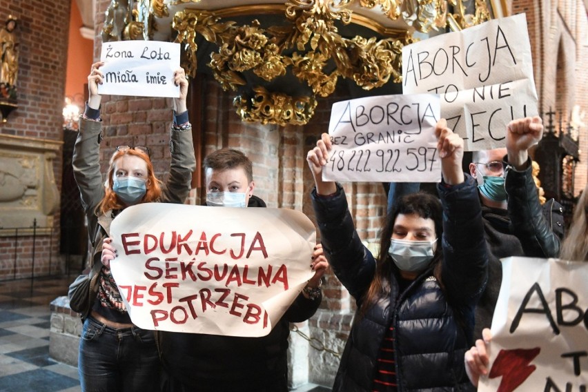 W niedzielę, 25 października, protest odbył się w...