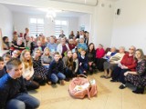 Wolsztyn: uczniowie Szkoły Podstawowej nr 3 z wizytą w Domu Pomocy Społecznej