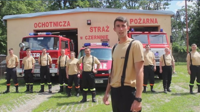 Powiat górowski.  Coraz więcej osób dołącza do akcji GaszynChallenge. „Pompują” przede wszystkim strażacy, ale nie tylko oni [ZDJĘCIA]