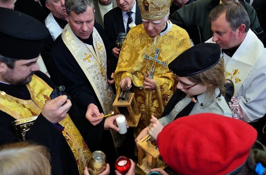 Betlejemskie Światełko Pokoju dotarło na Ukrainę