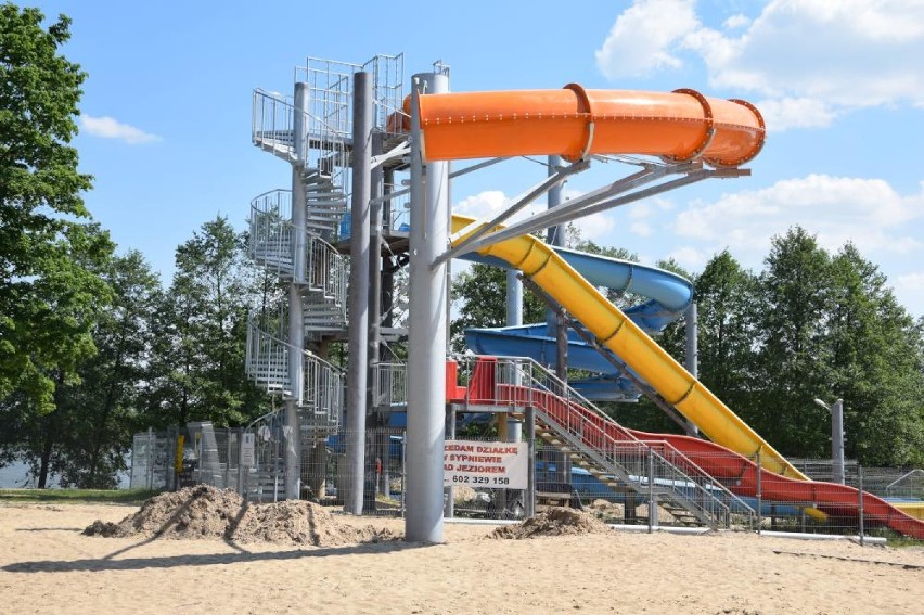 Plaża w Margoninie: W parku wodnym trwa budowa nowych zjeżdżalni [FOTO]