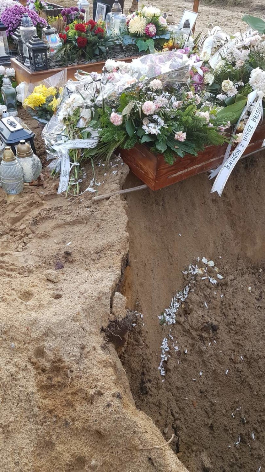 Podczas wykopywania grobu uszkodzono sąsiednią mogiłę. Rodzina domaga się naprawienia szkody