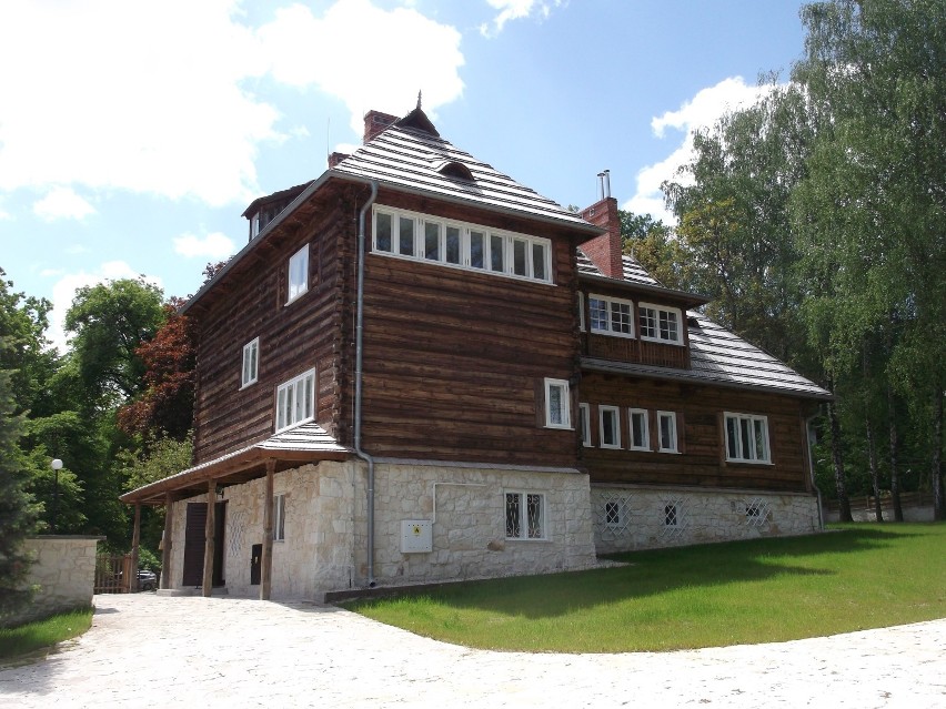 Kazimierski Dom Kuncewiczów otworzy się dla turystów. Zobacz zdjęcia obiektu
