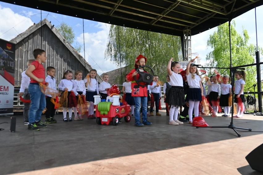 Dzień Strażaka w gminie Łubowo. Uroczyste obchody odbyły się w Dziekanowicach