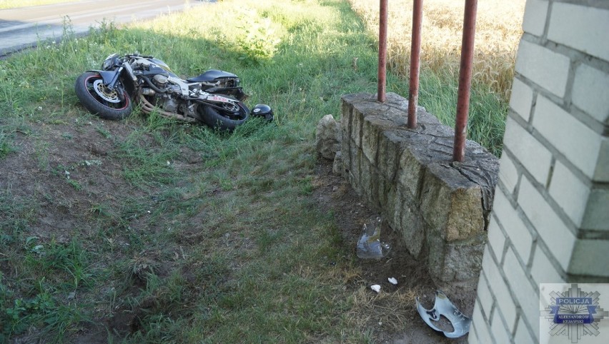Wypadek w Służewie. 23-letni motocyklista trafił do szpitala