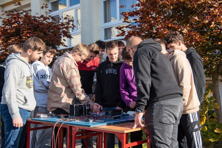 W Zespole Szkół Technicznych w Skarżysku - Kamiennej...