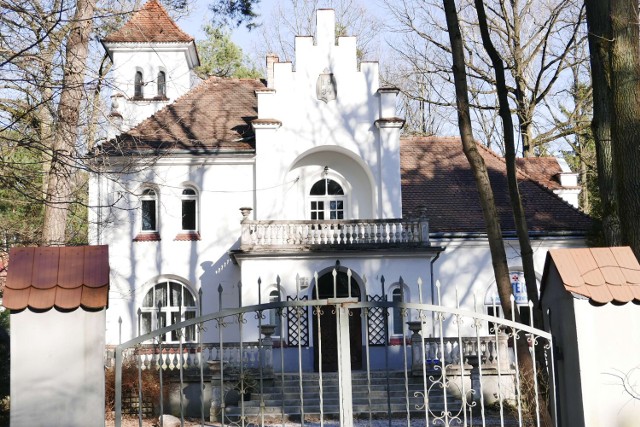 Dom rodzinny Lubiczów z serialu "Klan"
