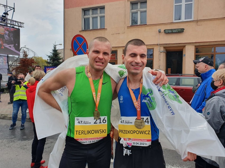 Ogromny sukces biegaczy Stargardzkiego Związku Weteranów Lekkiej Atletyki w 47. Maratonie Dębno