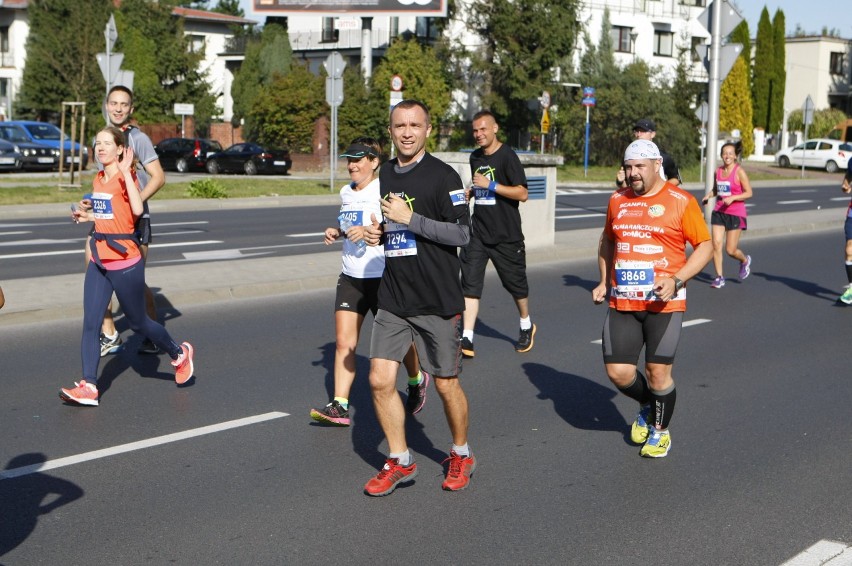 PZU Maraton Warszawski 2016. Tak biegliście na koronnym...