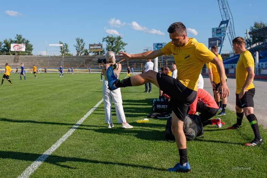 Sławomir Peszko zadebiutował w barwach Wieczystej Kraków w sparingu z Unią Tarnów. Były kadrowicz strzelił gola i miał dwie asysty [ZDJĘCIA]