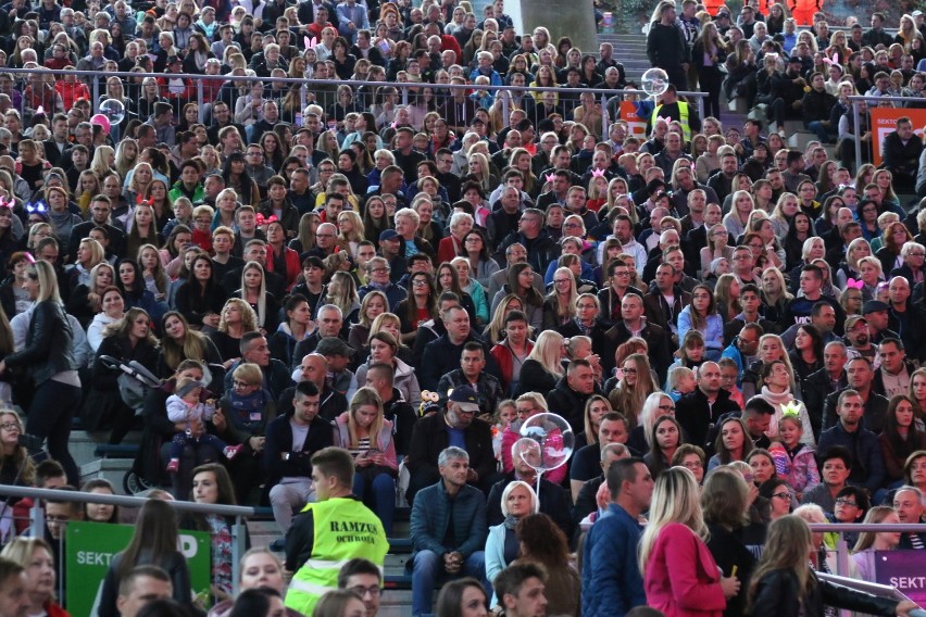 Tłumy bawiły się podczas czwartej edycji Festiwalu Muzyki...