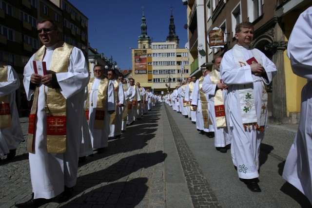 I Synod Diecezji Legnickiej, właśnie mija 8 lat.