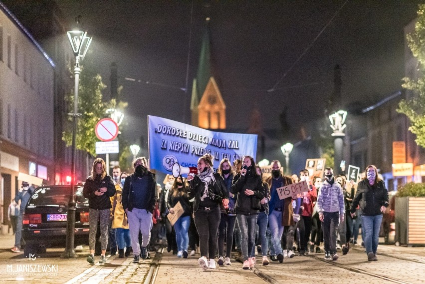 Strajk kobiet w Świętochłowicach - wtorek 27 października