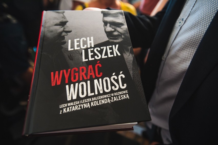 Lech Wałęsa i Leszek Balcerowicz wzięli udział w spotkaniu...