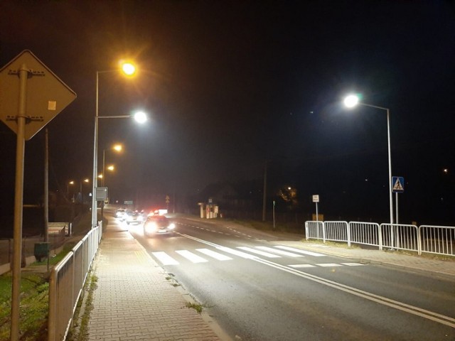 Przejścia na drodze krajowej 44 w gminie Oświęcim zostały dodatkowo doświetlone