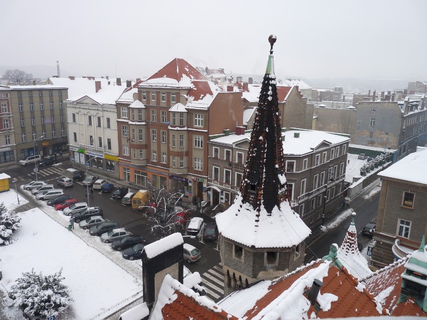 Montaż kurantów na wieży ratusza (ZDJĘCIA)