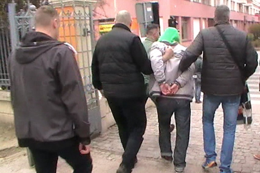 Policja w Łodzi złapała dwóch pedofilów