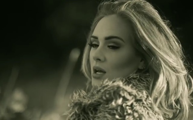 Czy "Hallo" Adele to plagiat "Marthy" Toma Waitsa?