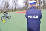 Uczniowie dwóch klas Szkoły Podstawowej w Starych Polaszkach zdawali egzaminy na kartę rowerową ZDJĘCIA