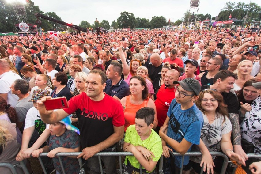 Tysiące mieszkańców regionu oraz turystów bawiło się podczas...