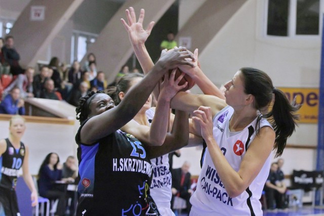 Koszykarki Widzewa przegrały z Wisłą Can-Pack Kraków w pierwszym meczu nowego sezonu Basket Ligi Kobiet