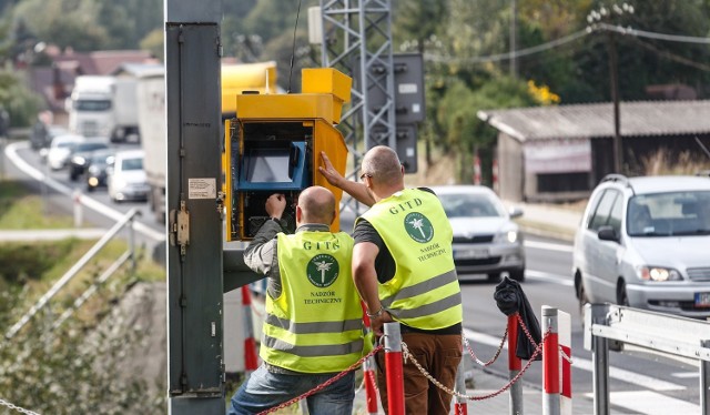 Nowe fotoradary pojawią się w 11 województwach. Oto lokalizacje.

Zobacz kolejne zdjęcia z lokalizacjami w poszczególnych województwach. Przesuwaj zdjęcia w prawo - naciśnij strzałkę lub przycisk NASTĘPNE