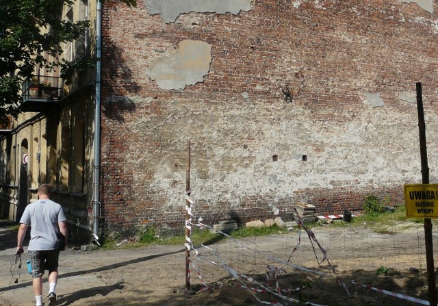 Mural może powstać na rogu ul. Krzyżowej i budowanej Nowomurarskiej