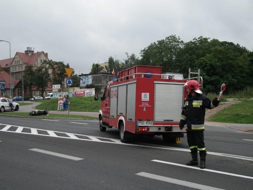 Śrem: wypadek przy jednostce, ranna motorowerzystka