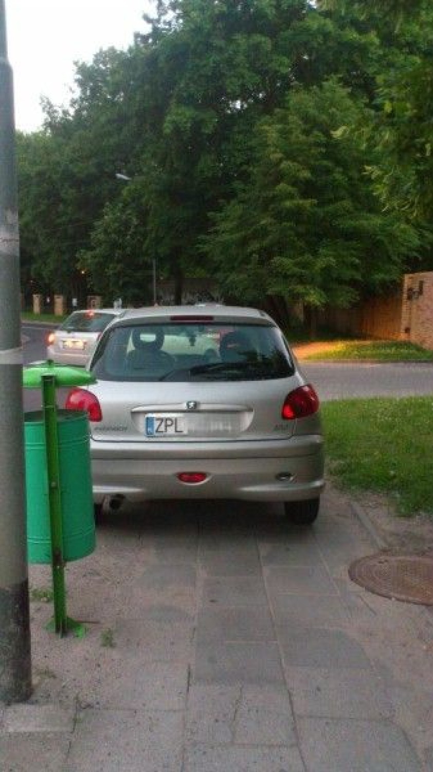 (Nie)kulturalne parkowanie w Szczecinie