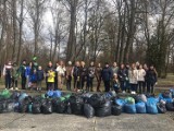 Obywatele Ukrainy dziękują łodzianom! Zorganizowali akcję sprzątania w Parku na Zdrowiu