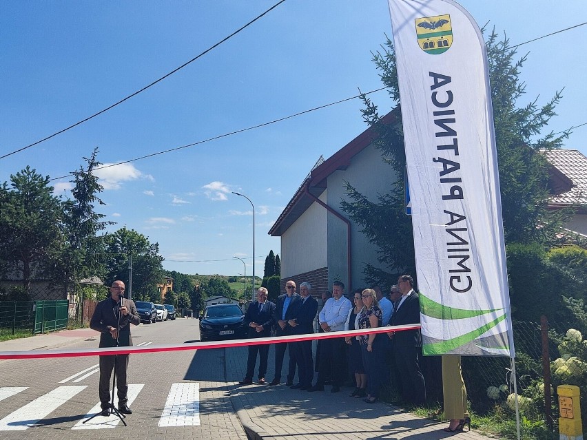 Gmina Piątnica. Kolejne inwestycje drogowe oficjalnie otwarte