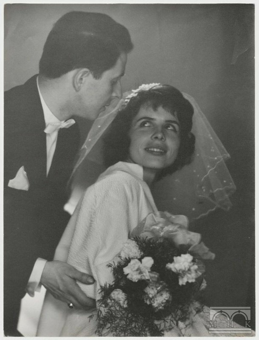 Młoda para, fotografia wykonana ok 1960 roku