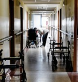 Horror w DPS w Grudziądzu! 77-latek skazany za atak i uszkodzenie wzroku innego pensjonariusza