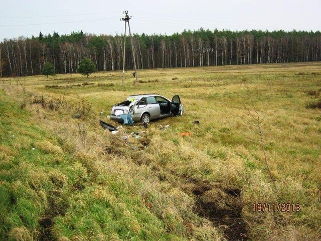 Lulewiczki: Wypadek na drodze wojewódzkiej nr 166 [ZDJĘCIA]