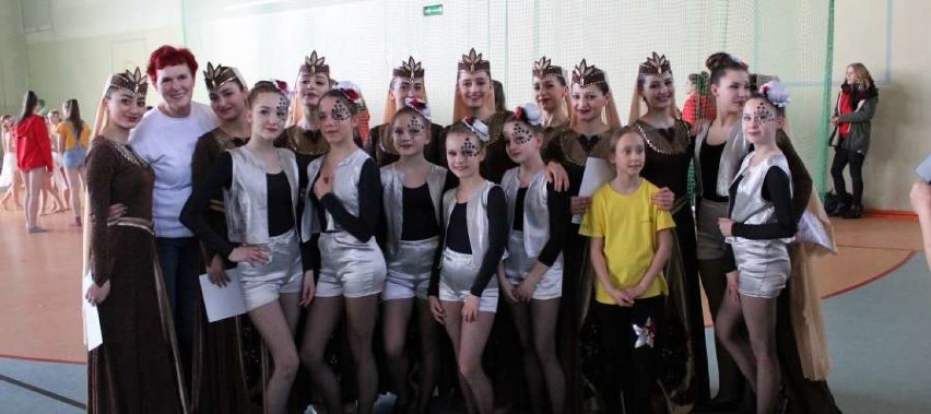 Sukces malborskiego zespołu Bursztynki na ogólnopolskim festiwalu tańca w Kartuzach