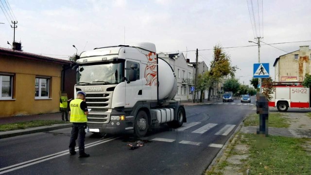 Ciężarowa scania potrąciła 84-letniego rowerzystę na ul. Spalskiej